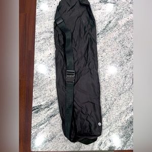 Lululemon black yoga mat bag - NWOT